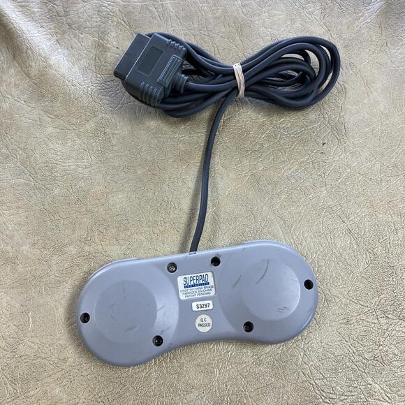 InterAct Superpad Super Nintendo SNES Controller. Tested and Working - GG10 - Picture 2 of 2